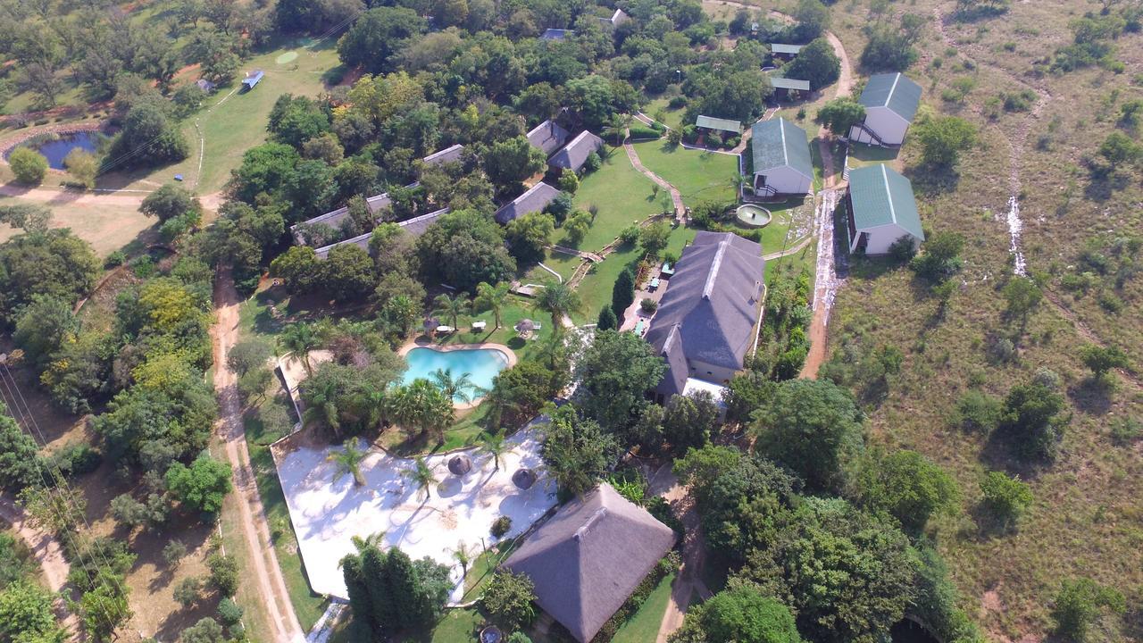 The Nutbush Boma Lodge Hekpoort Екстериор снимка