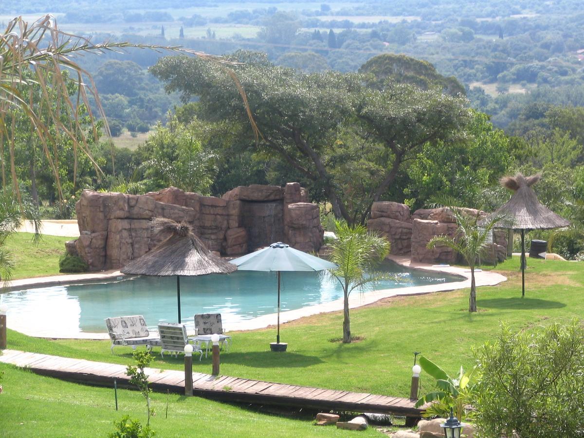 The Nutbush Boma Lodge Hekpoort Екстериор снимка